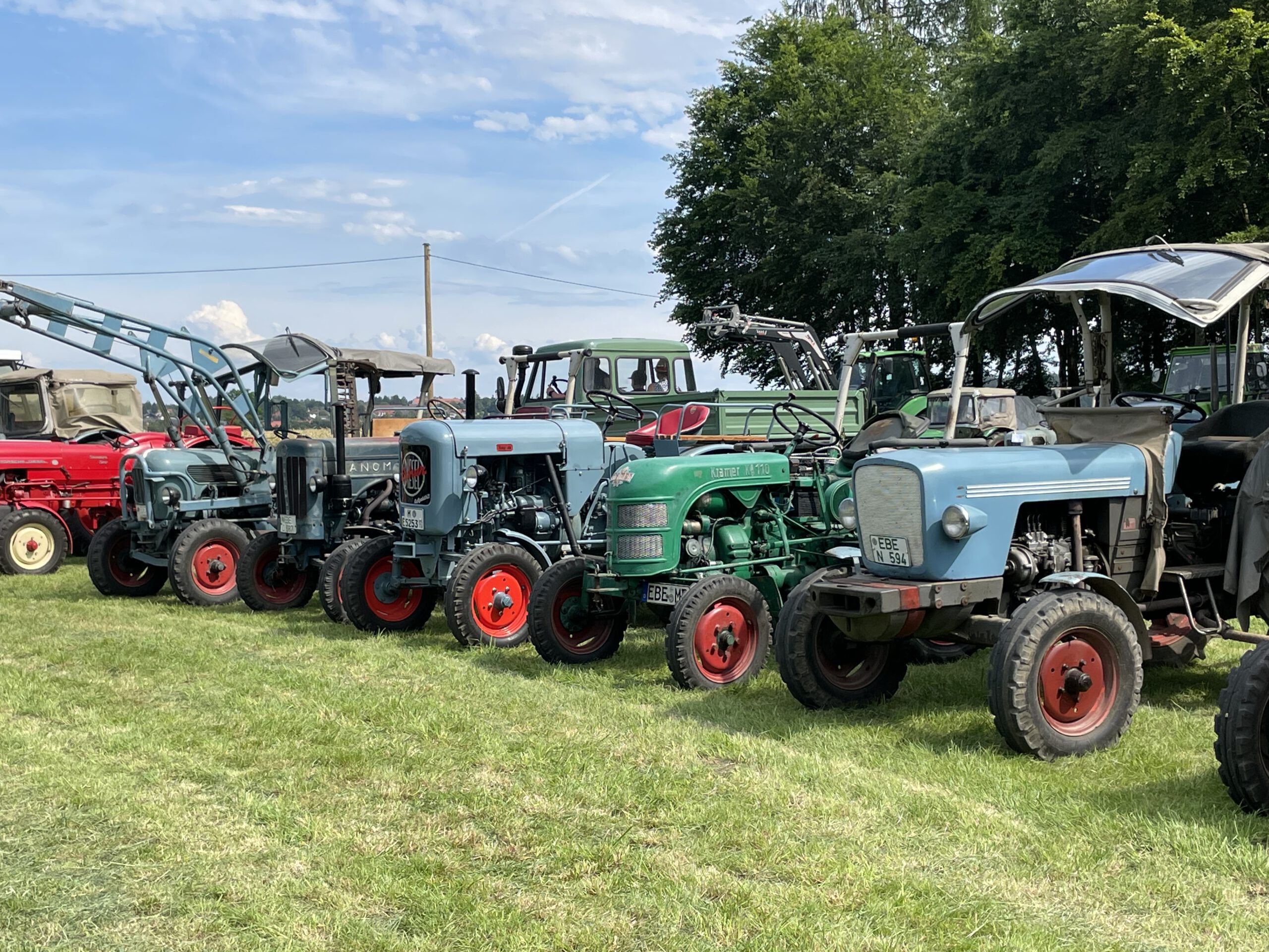 Gartenfest mit Buldog-Treffen beim Lipp